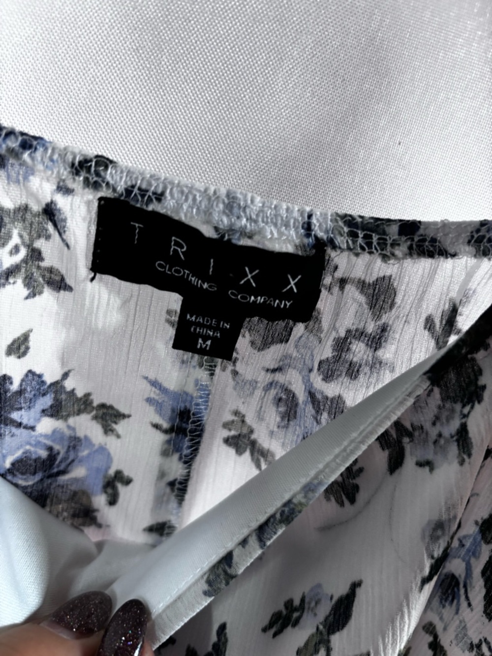 Trixx Clothing Company Blue and White Floral‎ Mini Dress - Picture 2 of 3